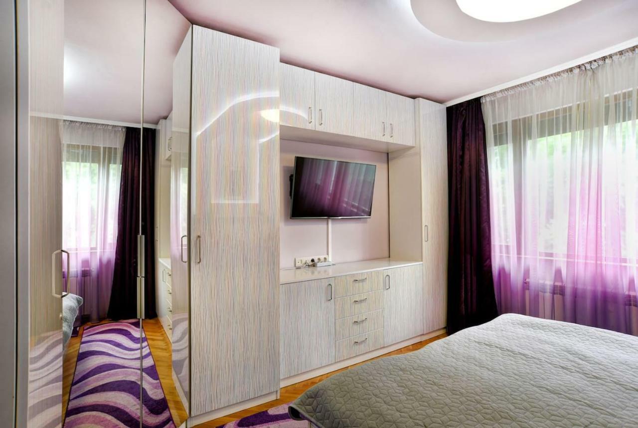 Spacious And Stylish Apartment In The Heart Of Sofia Plus Parking エクステリア 写真
