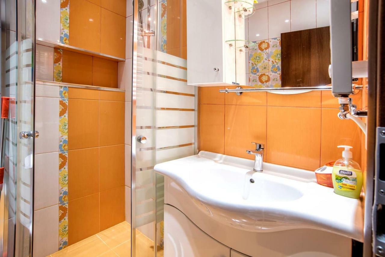 Spacious And Stylish Apartment In The Heart Of Sofia Plus Parking エクステリア 写真